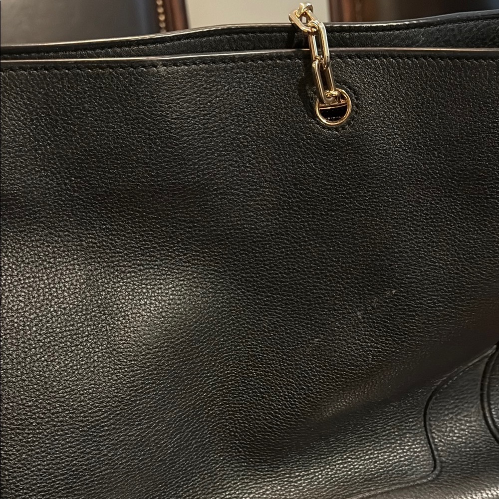 Tory Burch Marsden Black Leather Tote w/Gold Hardware - Picture 5 of 8